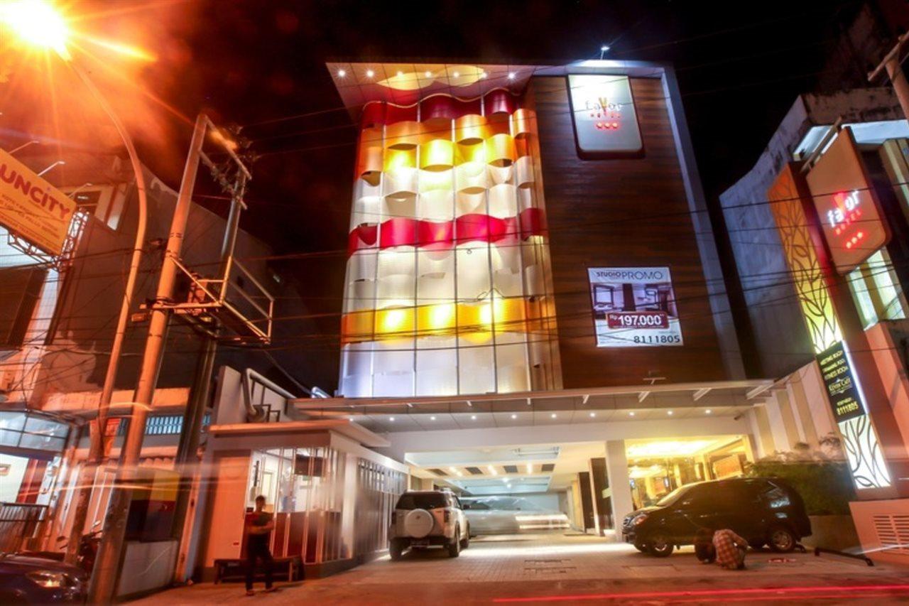 Favor Hotel Makassar City Center By Life Ngoại thất bức ảnh